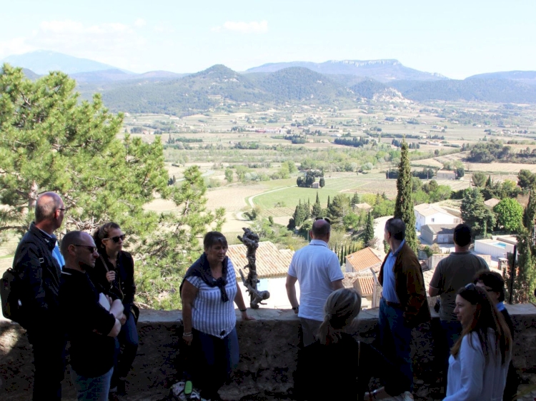 The ‘Vallée du Rhône Terroir’ programme – “Promoting Rhône Valley and Rasteau wines through training”